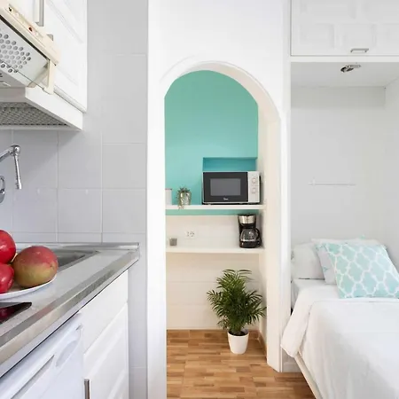 Acogedor Estudio Con Terraza Piscina Y Wifi Apartamento *